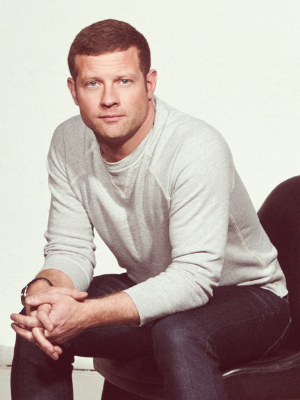 Dermot O'Leary headshot